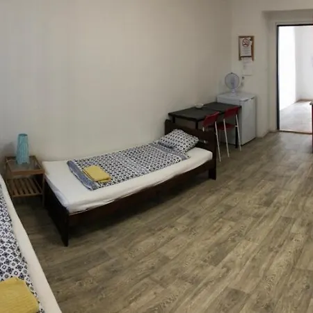 아파트 Apartman In The Center With Privat Parking