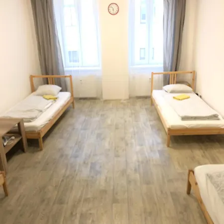 Apartman In The Center With Privat Parking 아파트